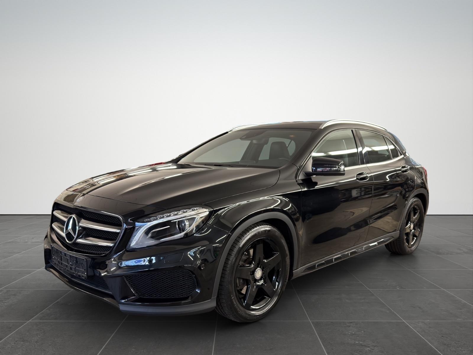 Mercedes-Benz GLA 250 GLA  4Matic *AMG *HARMAN-KARDON *PANO