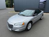 Chrysler Sebring Touring 2.0 WENIG KM SAMMLER ZUSTAND - Chrysler Sebring aus 2006: Cabrio