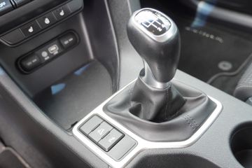 KIA Sportage - 9