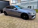 Jaguar XE (ALLRADANTRIEB) R-DYNAMIC-Vollausgestattet- - graue Jaguar XE