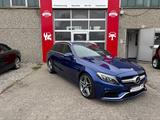 Mercedes-Benz C 63 AMG-**2xHAND** - blaue Mercedes-Benz C 63 AMG