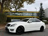 Mercedes-Benz C 220 CDI BlueEfficiency *AMG-LINE*EDITION 1*19 - Mercedes-Benz C 220: Cdi AMG