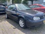 Volkswagen Golf 1.8 Cabrio ZV Alu - VW Gebrauchtwagen von 1998