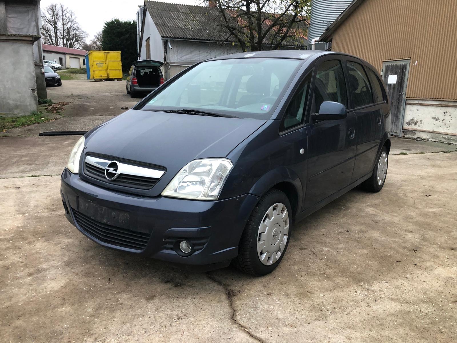 Opel Meriva 2012 — двигун 1.364 cm³, 90 HP (66kW)