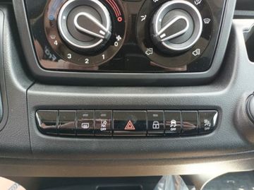 Fotografie 13 des Opel Movano Kasten L2H2 AT Kamera AHK Allwetter