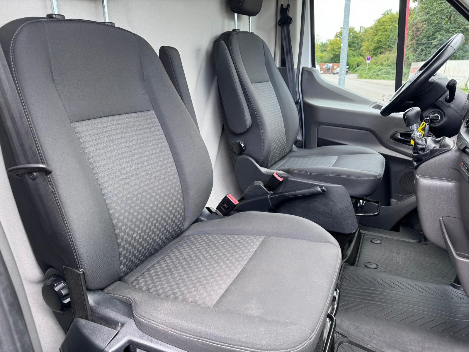 Fahrzeugabbildung Ford Transit 350 L3H3 Trend*AHK*TEMPO*KLIMA*BI-XENON