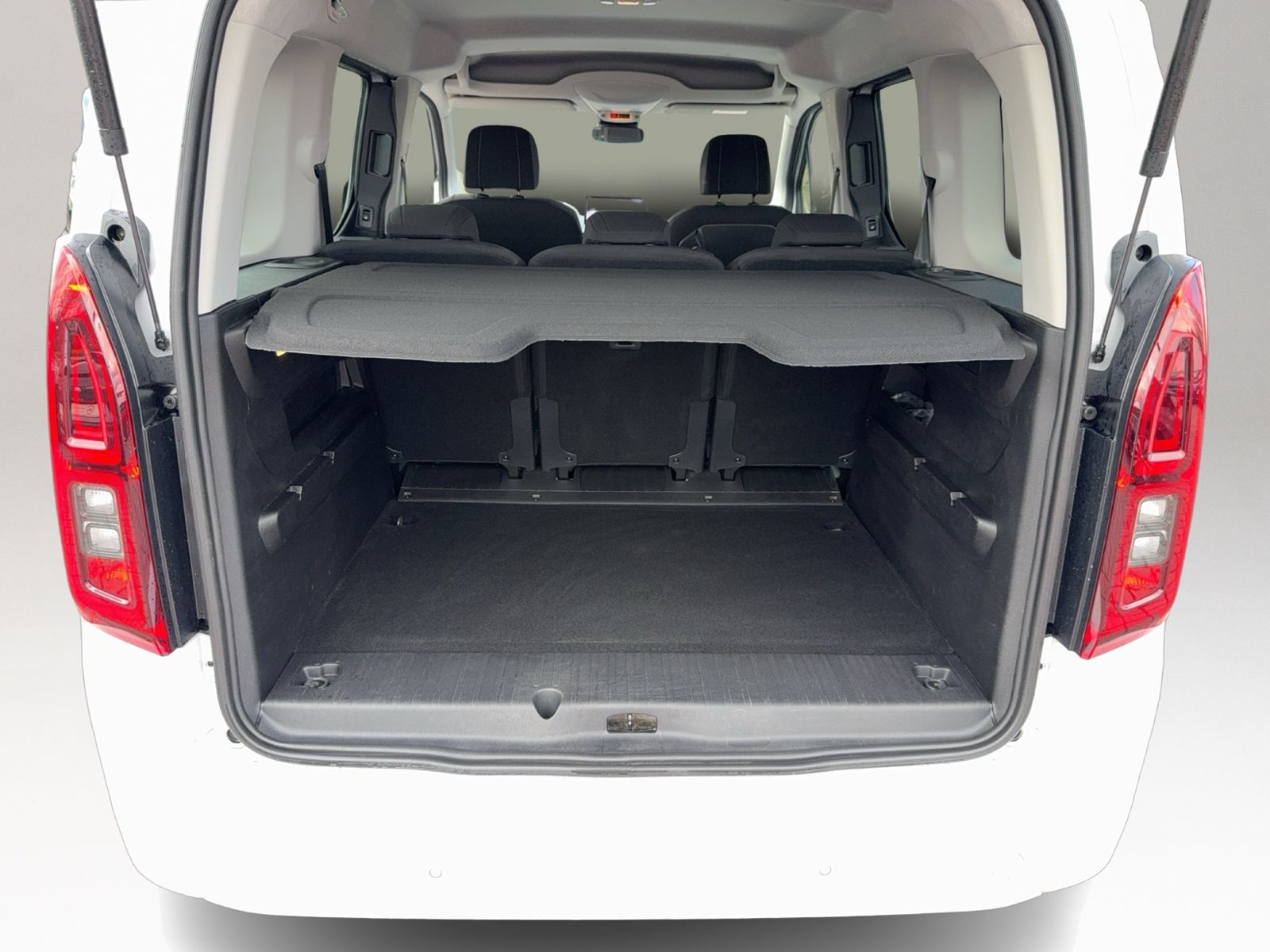 Proace City Verso 1.5 D-4D L1 Team D S Automatic