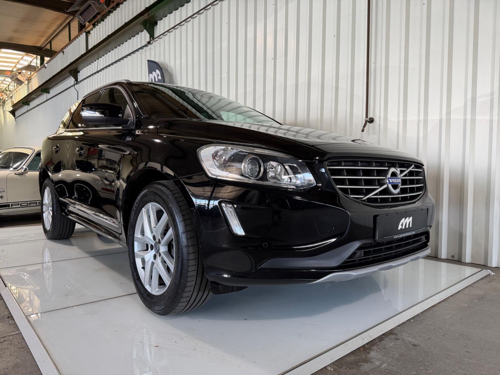 Volvo XC60 2.0 D Summum 2WD*Xenon*Leder*
