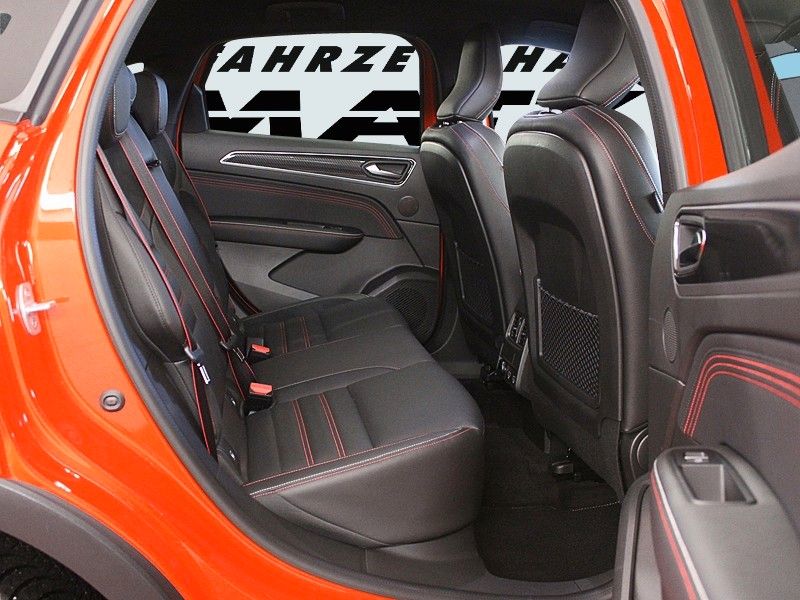 Fahrzeugabbildung Renault Arkana Mild Hybrid 160 EDC R.S. Line*Fast Track*