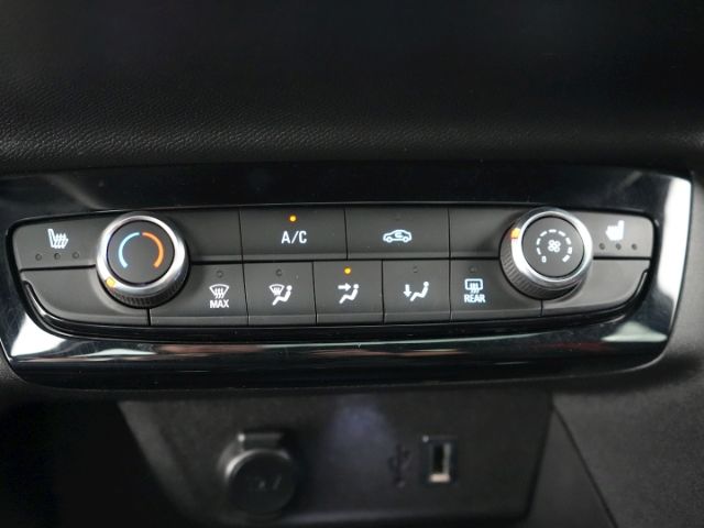 Corsa F GS LINE+CARPLAY+VERKEHRSZEICHENERKENNUNG