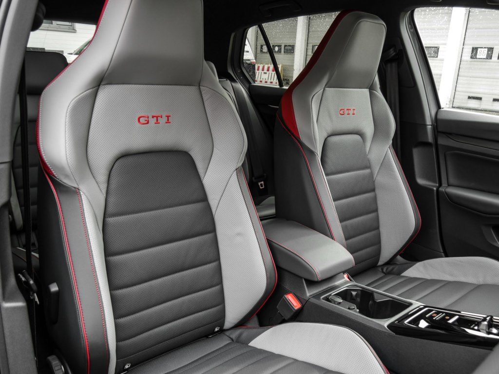 Fahrzeugabbildung Volkswagen Golf GTI Clubsport 2.0 TSI Kamera SHZ AppConnect