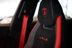 LAMBORGHINI Urus Performante | Full Carbon | Akrapovic | PPF LAMBORGHINI Urus Performante | Full Carbon | Akrapovic | PPF