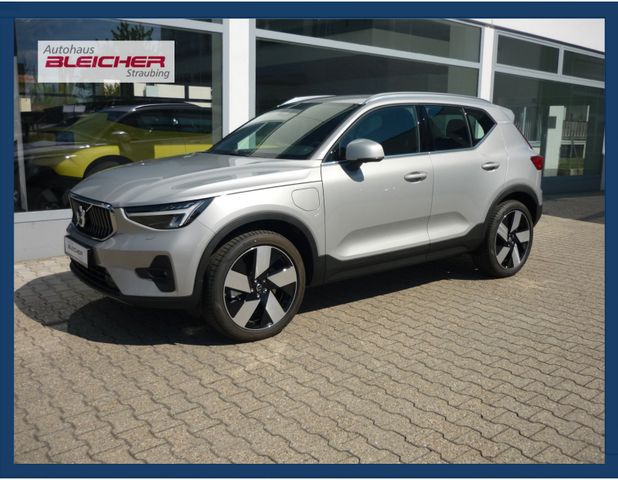 Volvo XC40 Plus Bright Recharge Plug-In Hybrid 2WD