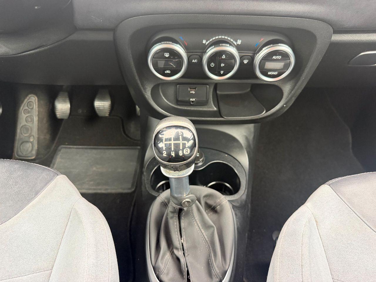 Fiat 500L 2014 — photo 14