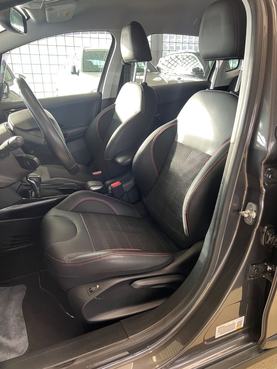 Fahrzeugabbildung Peugeot 2008 Allure GT LINE AUTOMATIK*DACHHIMMEL MIT LED