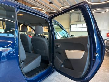 MYAUTOCENTER – Gebraucht- und Jahreswagen mit Werkstattservice in Pfaffenhofen Dacia Lodgy *7-Sitzer*1. Hand*Klima*Radio*