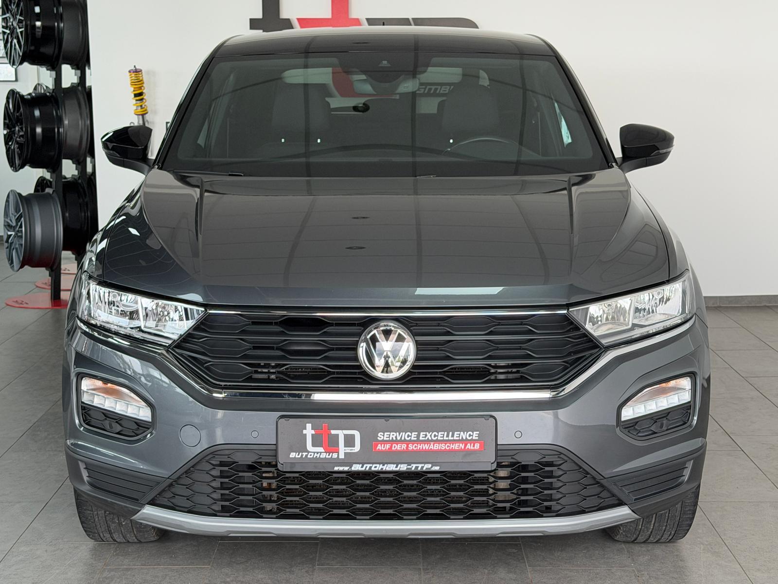Volkswagen T-Roc 1.5 TSI Style Digital-Tacho 18`Alu AHK
