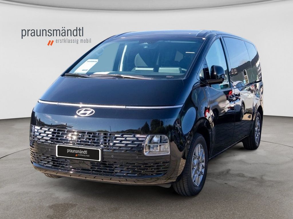 Image of Hyundai STARIA