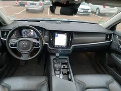 Fahrzeugabbildung Volvo V90CC  D5  AWD Luft*Voll-LED*ESD*ACC*B&W