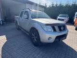 Nissan Navara Pickup Double Cab PLATINUM EVO 4X4 LB - Nissan: Pick