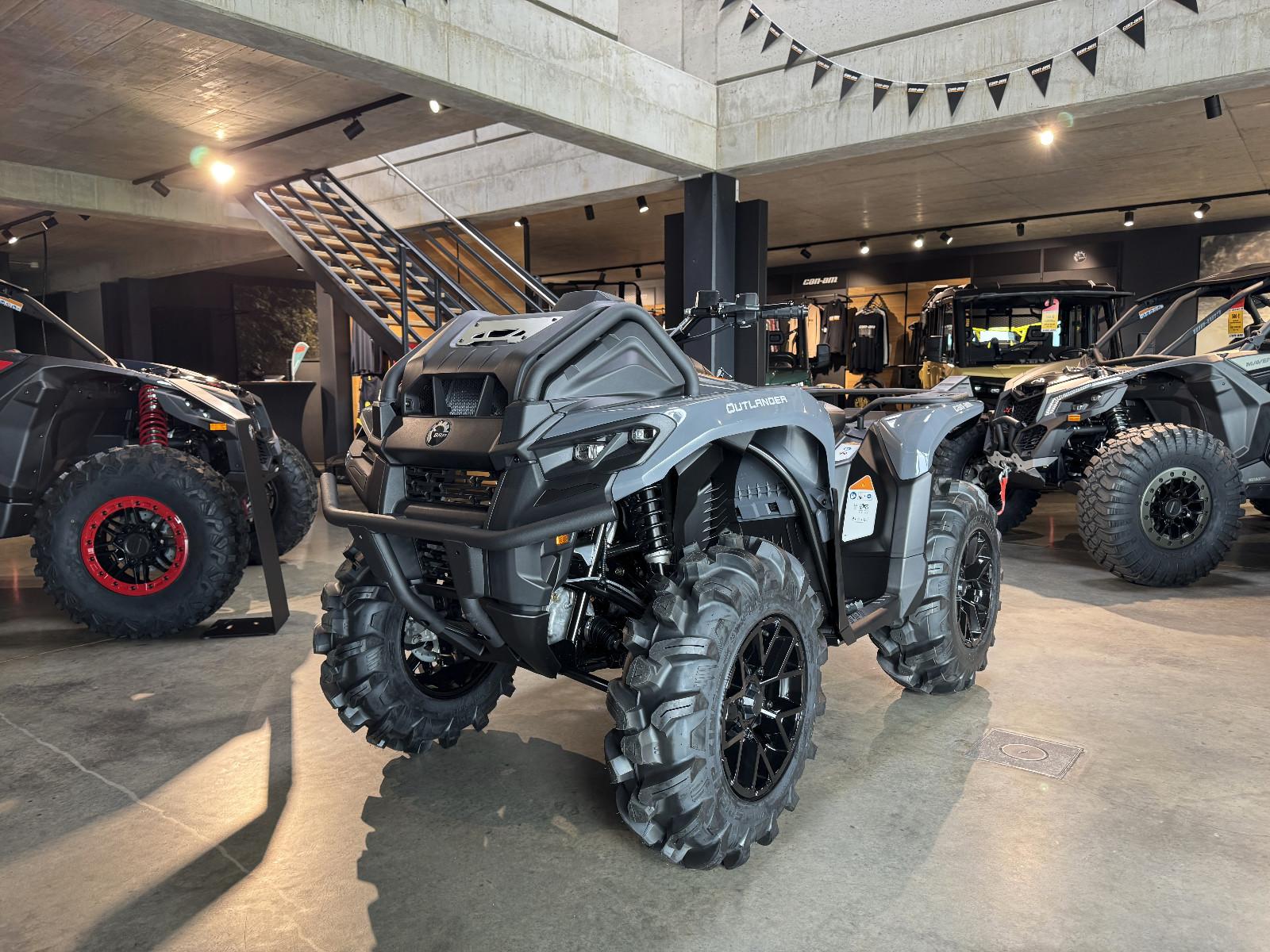 Can-Am Outlander XMR 700 INT 2026