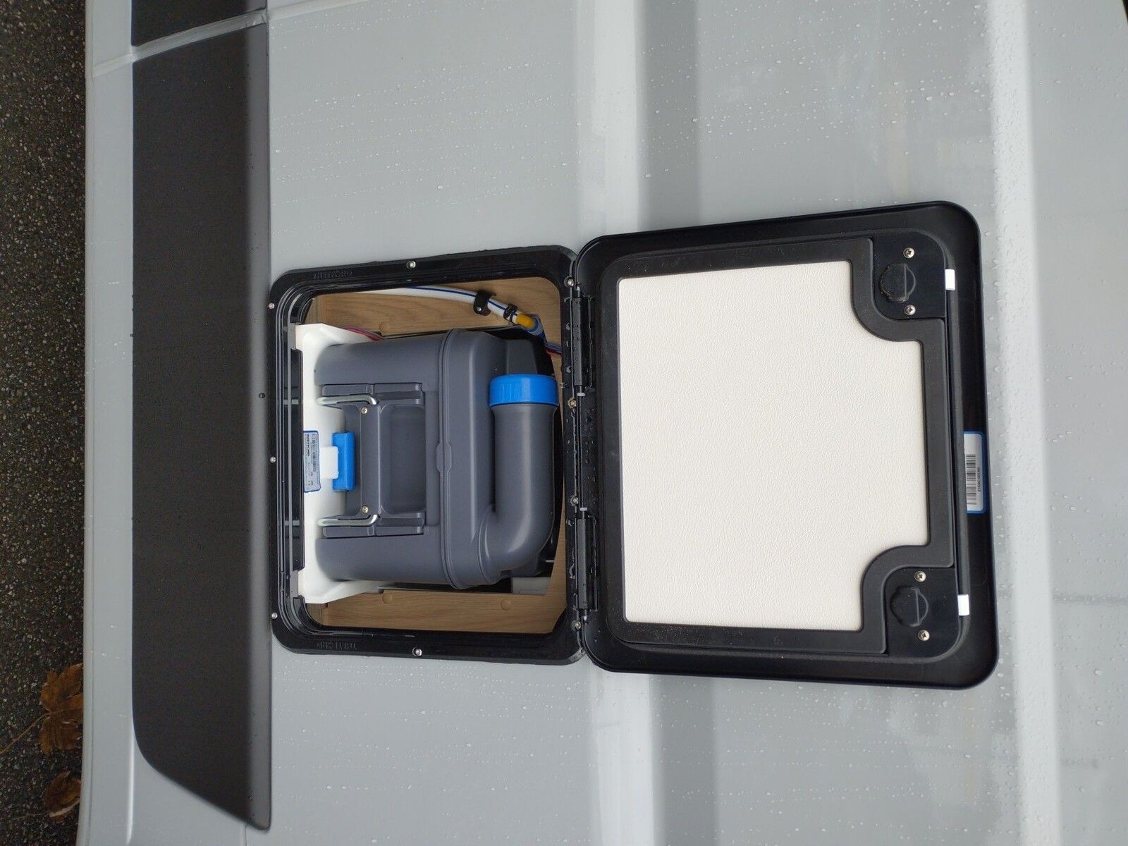 Fahrzeugabbildung Sunlight Adventure Cliff 600 Automatik, Dörr Edition, LTE