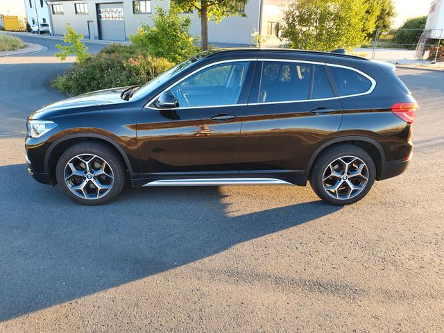 BMW X1 sDrive18i -