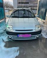 Renault clio - gebrauchte Renault Clio aus dem Jahr 2001