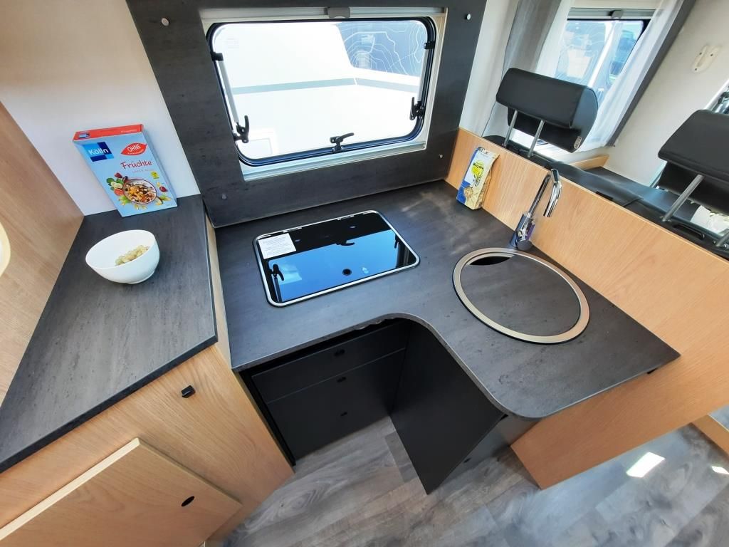 Fahrzeugabbildung Sunlight T 67S Adventure Edition Verfüg./Sparen Sie 11.12