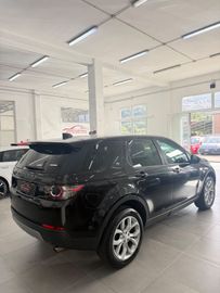Land-Rover Discovery - 9