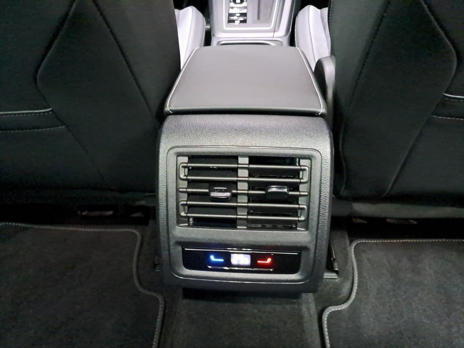 Volkswagen Golf - Bild 15