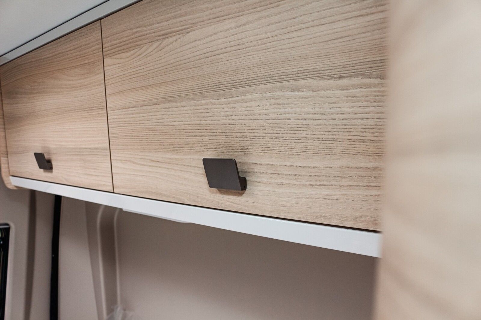 Fahrzeugabbildung Chausson Van First Line V594L Dörr Black-Edition exklusiv