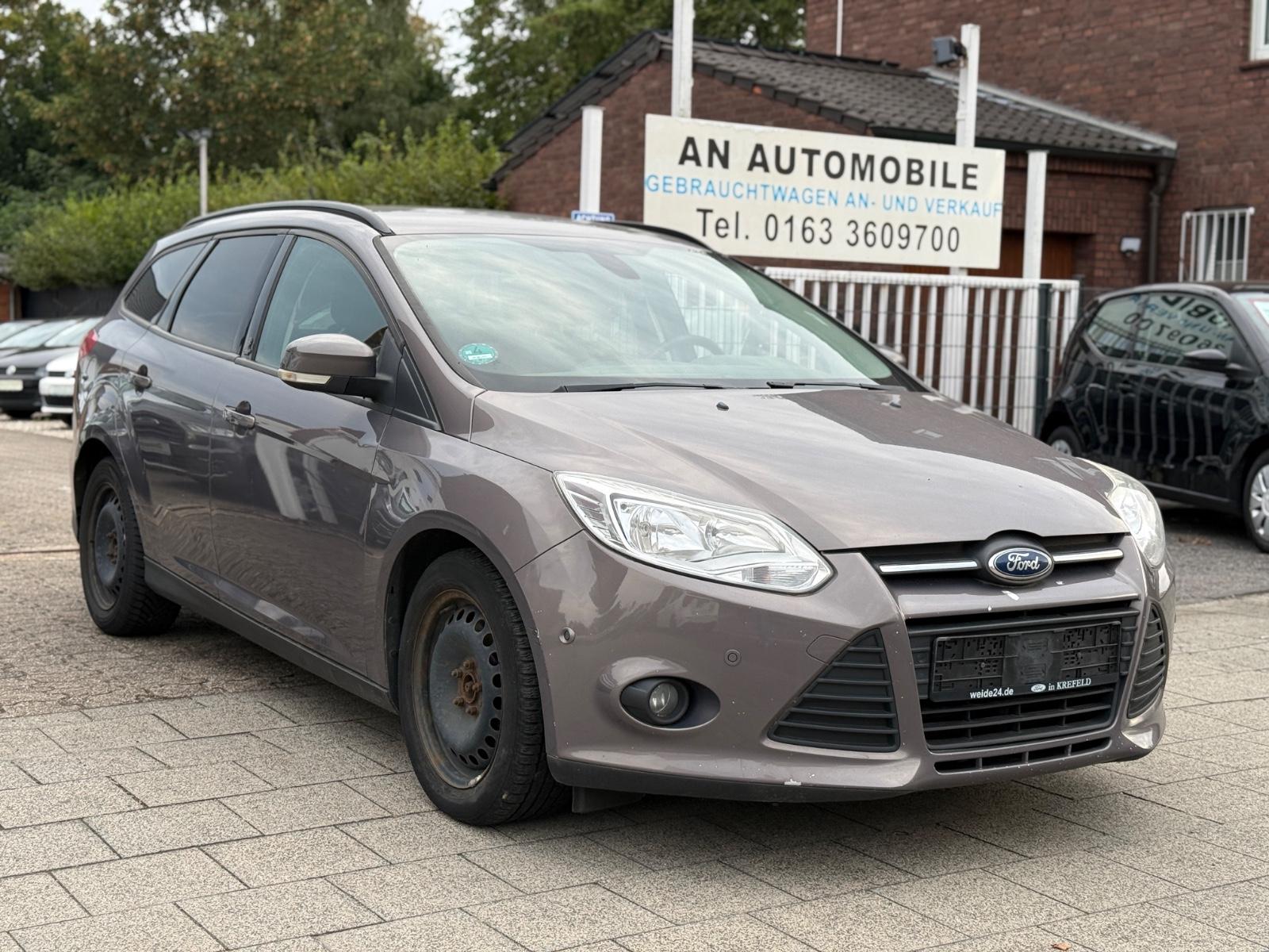 Ford Focus Turnier *an Händler/Export*