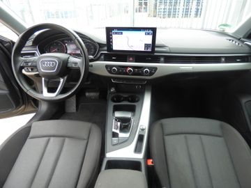 Audi A4 - 12