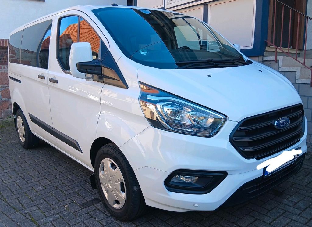 Image of Ford Transit Custom