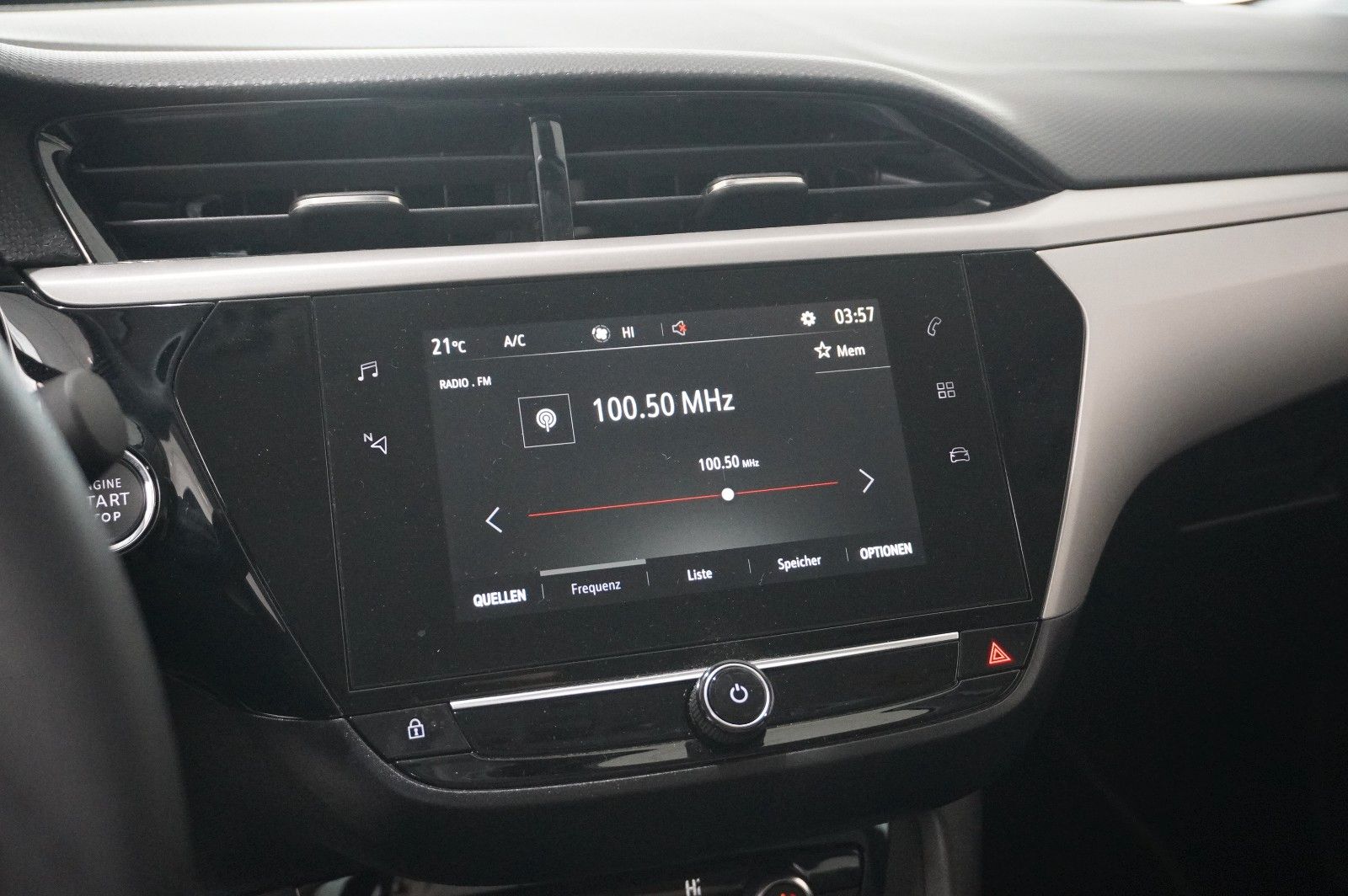 Fahrzeugabbildung Opel Corsa-e F EDITION 7KW NAVI/VIRT/SPORT/DAB/WÄRMEP