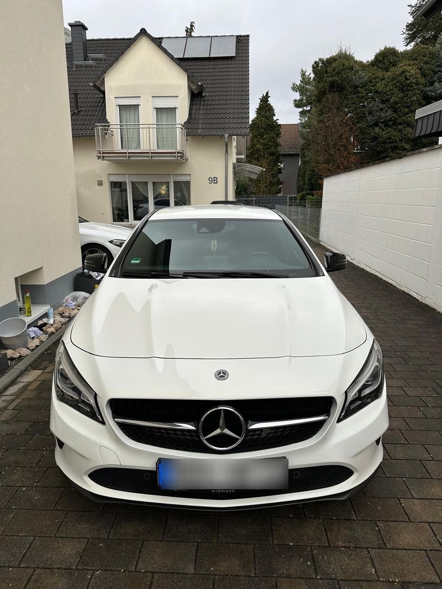 MERCEDES-BENZ CLA200 d 4Matic 2018 Diesel