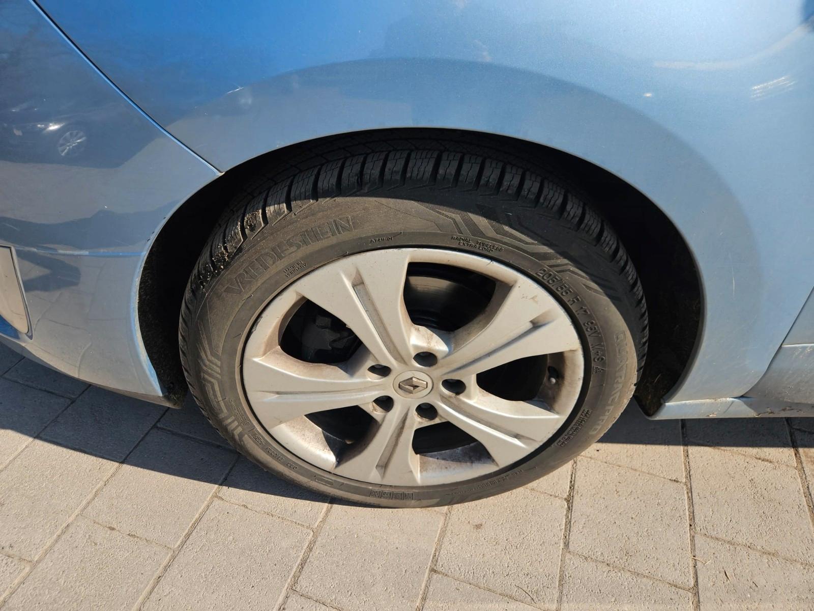 Renault Scenic 2010 — фото 21