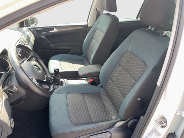 Golf Sportsvan IQ DRIVE 1.5 TSI APP-CON ACC PDC