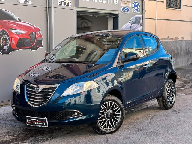 Lancia LANCIA YPSILON 0.9 TWINAIR ECOCHIC GOLD 11-2015