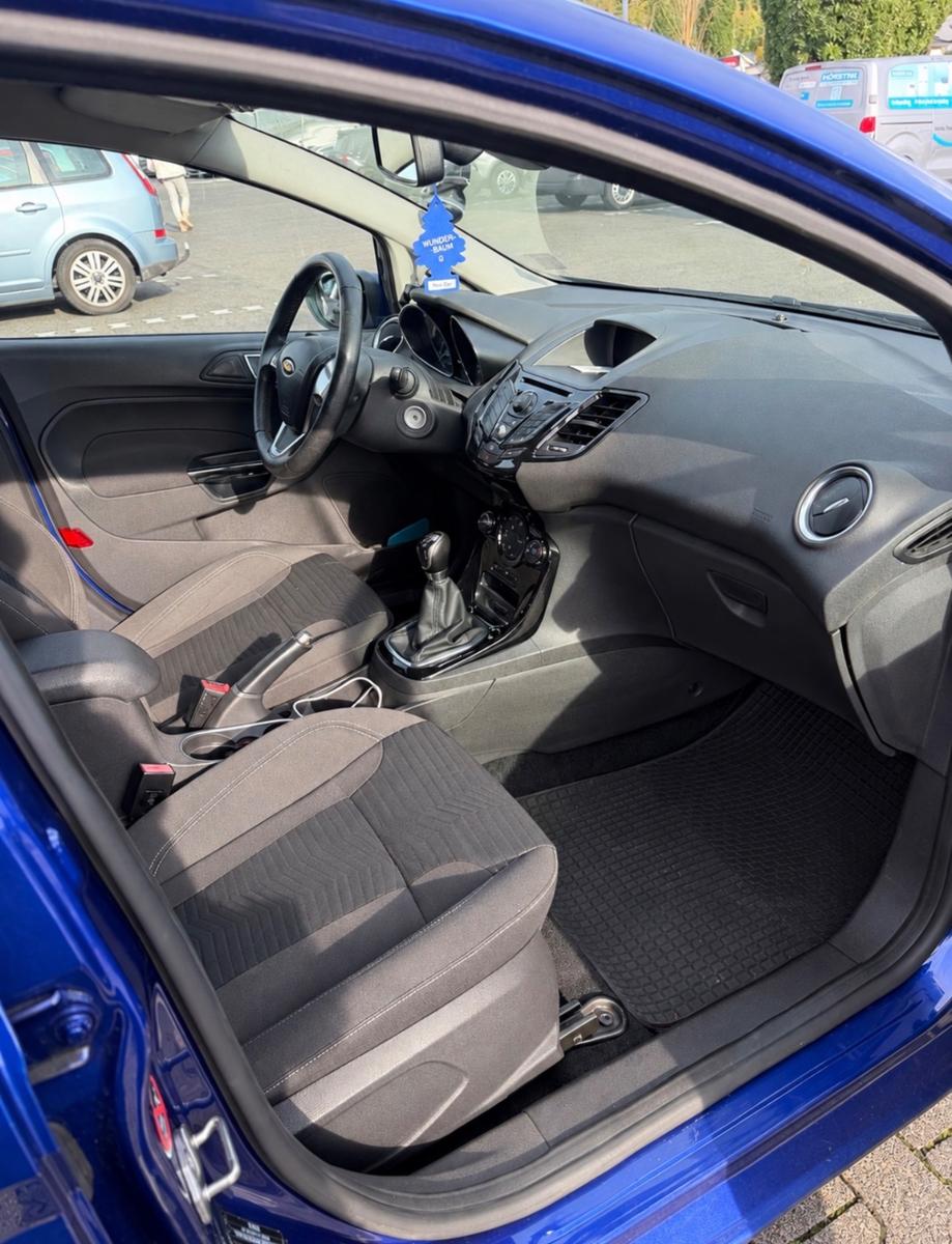 Ford Fiesta 1,0 EcoBoost 74kW S/S SYNC Edition SY...