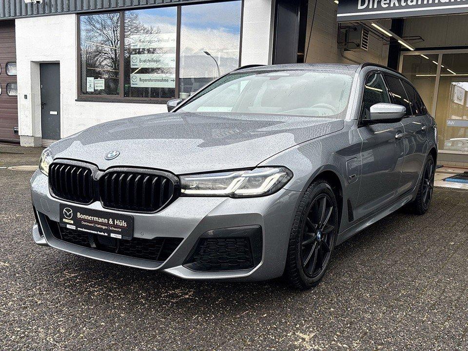 BMW 530E xDrive M Sport *Laser*AHK*Pano*Navi