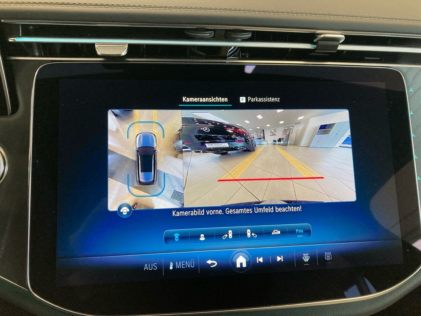 Fahrzeugabbildung Mercedes-Benz E 450 T 4M AMG*AHK*Burme*20"*Night*Digital*Distr
