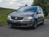 Volkswagen Touran 1.9 TDI DPF Highline 8-fach Alu