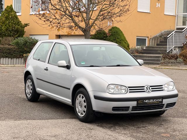 Volkswagen Golf IV 1.6 AUTOMATIK *TÜVNEU*erst.126tkm!*Klima