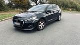 Hyundai i30  (Kombi) - 116 PS Diesel - TUV... - Hyundai i30 Ps mit Diesel-Antrieb
