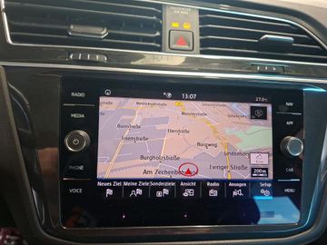 Volkswagen Tiguan - 7