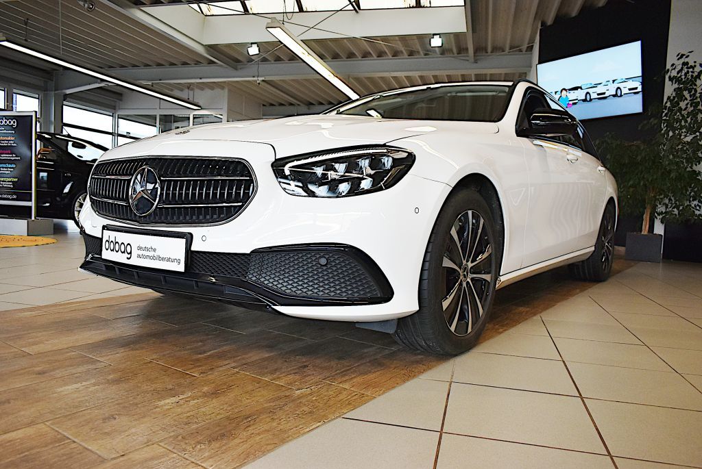 Mercedes-Benz E 300 e T 9G-TRONIC Exclusive – Bild 25