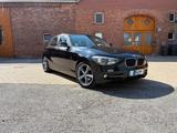 BMW 116i Sport Line / frischer TÜV, kleine Mängel - : Kleine
