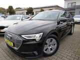 Audi e-tron 55 quattro *PANO*AHK*MATRIX LED*GARANTIE - mit Elektro-Antrieb: mit Klimaanlage, Garantie